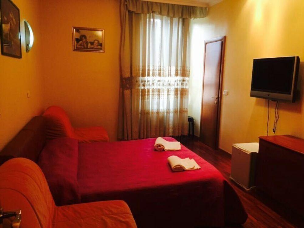 Zhihua Guest House Rome Exterior photo