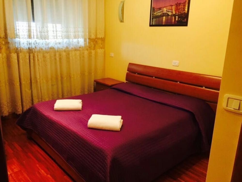 Zhihua Guest House Rome Exterior photo