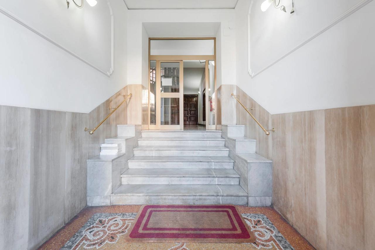 Zhihua Guest House Rome Exterior photo