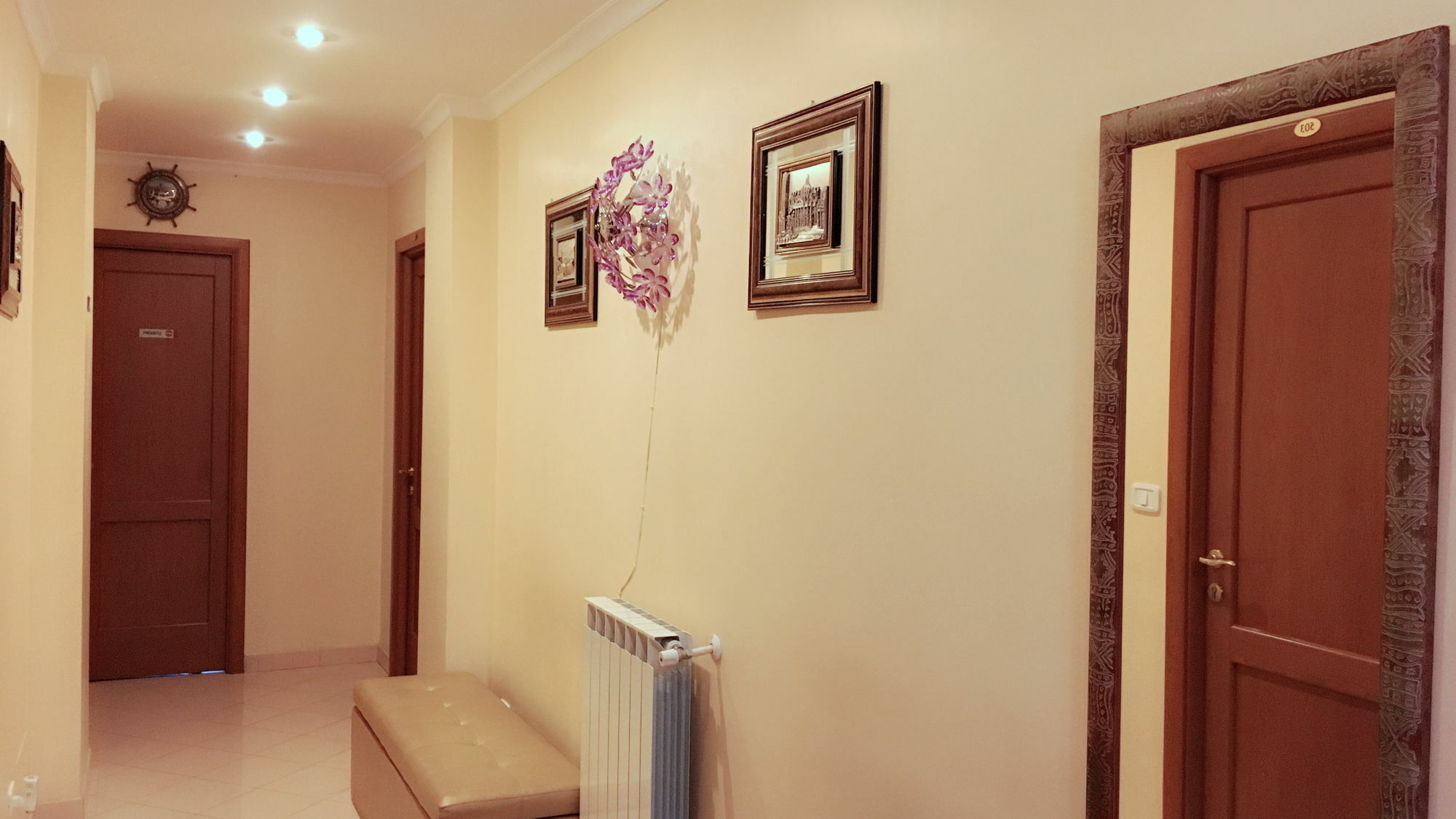 Zhihua Guest House Rome Exterior photo