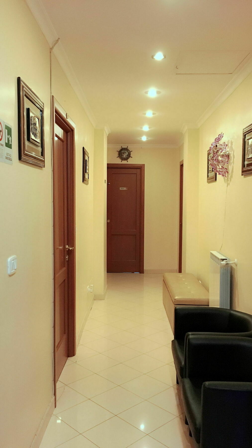 Zhihua Guest House Rome Exterior photo